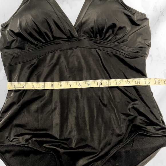 NWT SERRA Women's One Piece Swimsuit Black V-Neck Ruched New With Tags Size XL - Picture 14 of 16